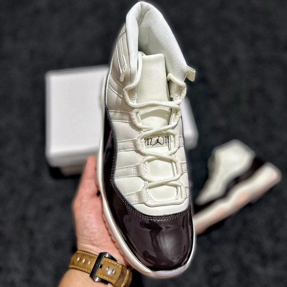 Jordan 11 high top foundation buckle men\'s basketball shoes main image 5